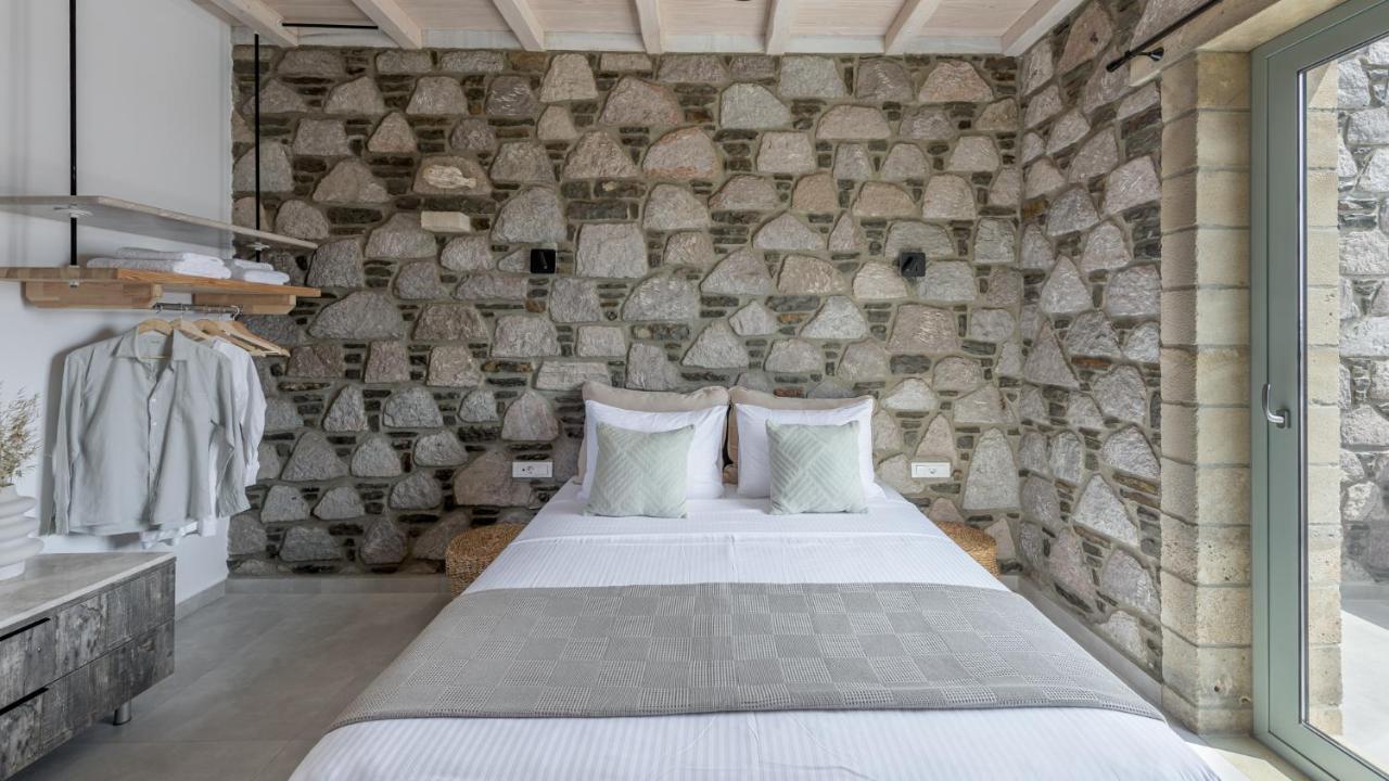 Thea Sunset Suites Mytakas Екстер'єр фото