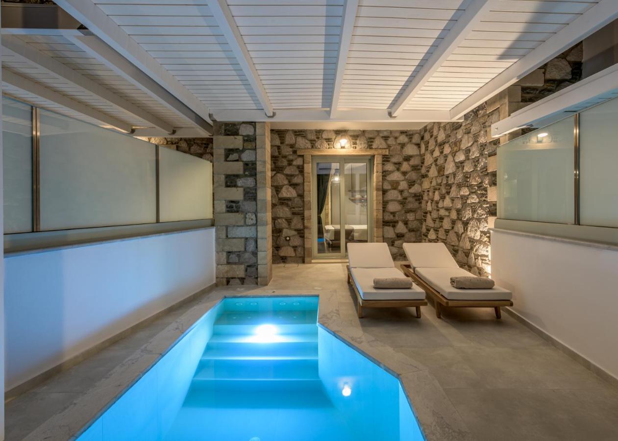 Thea Sunset Suites Mytakas Екстер'єр фото
